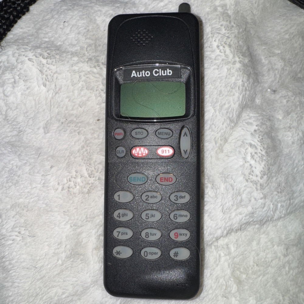 Vintage 1990's Nokia Model 100 THA-9 Mobile AUTOCLUB AAA Cell Phone UNTested EUC
